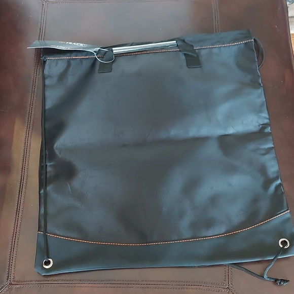 Unisex: Multiuse black backpack - Picture 4 of 4